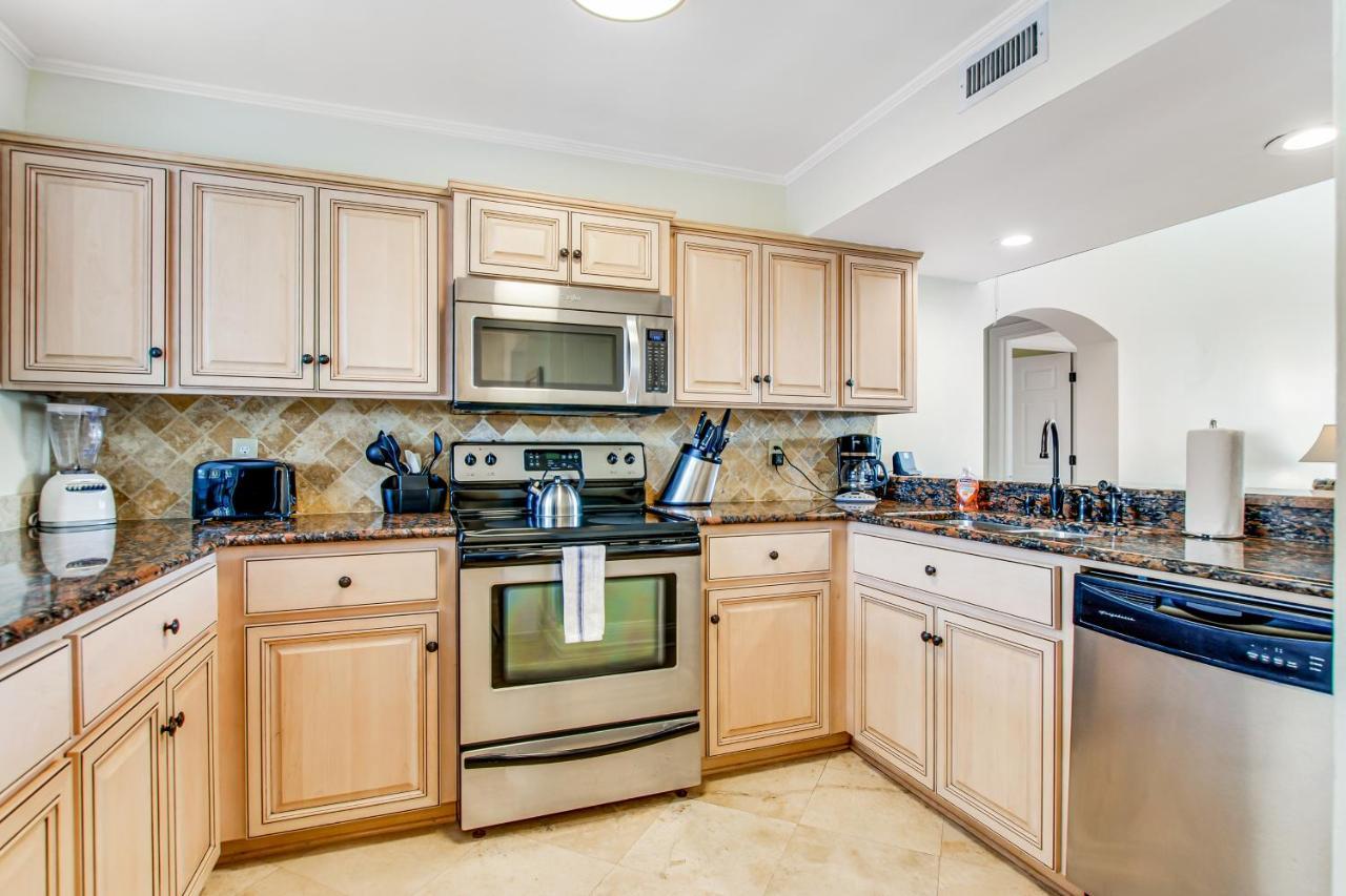 King & Prince Villa 458 East End Екстер'єр фото